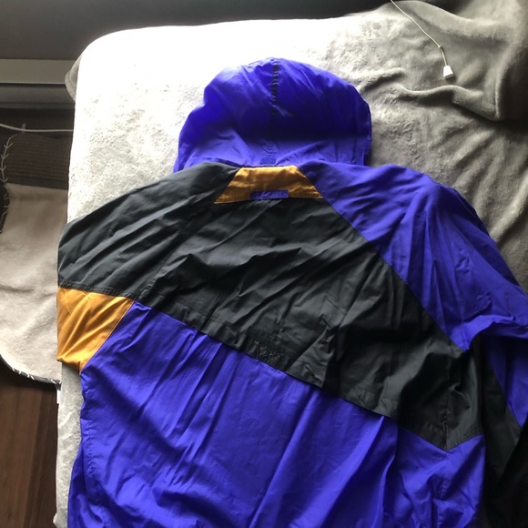 Vintage nike windbreaker - Picture 3 of 3